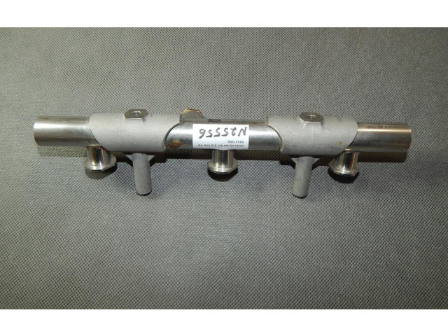 Vstřikovací lišta 06E130090AD   Audi A8 S8 D4 4H     