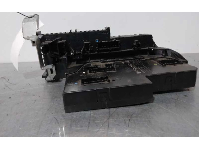 Pojistková skříňka Řídící jednotka BSM 2049001102, 2049001102 Mercedes-Benz CLK AMG A208 C208 2009