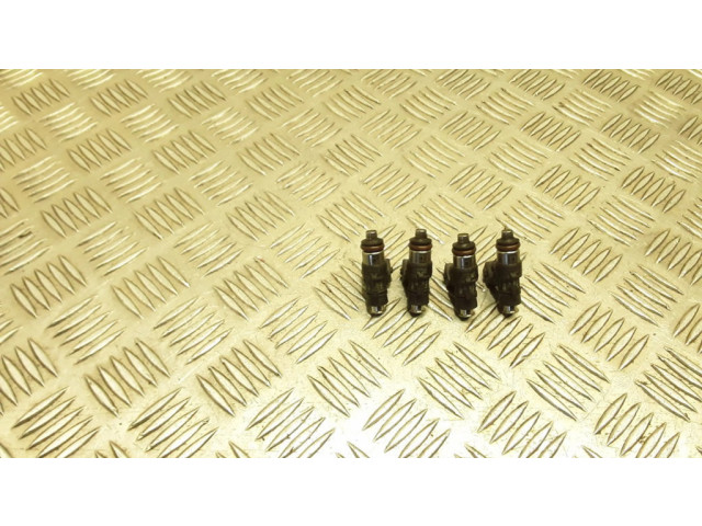 Комплект форсунок 8200292590, H82292589    Dacia Sandero для бензинового двигателя D4F732 1.2