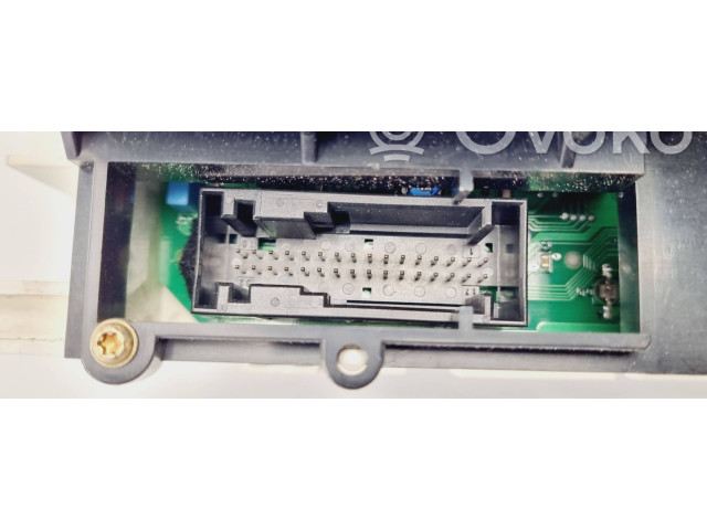 Блок управления климат-контролем 1688300485 Mercedes-Benz A W168