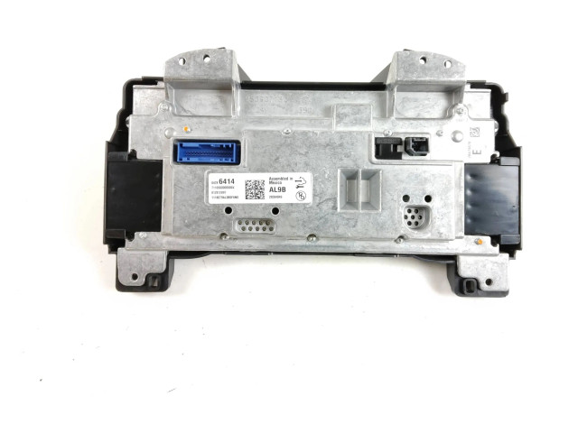 Přístrojová deska Cadillac Escalade 2018 84286414, 812812097