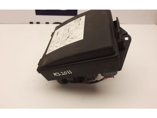 Блок предохранителей AW9314A073AC Jaguar XJ X351