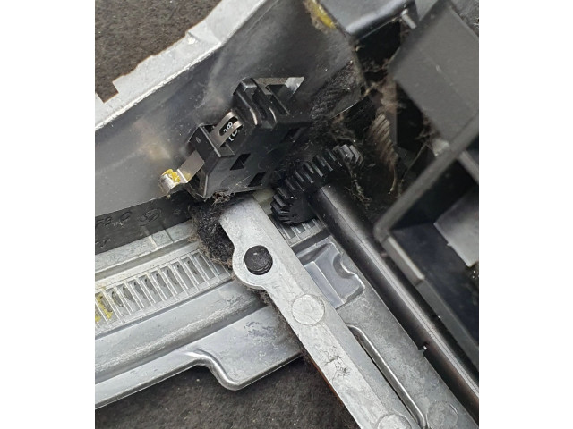 Дисплей    4E0857273F   Audi A8 S8 D3 4E