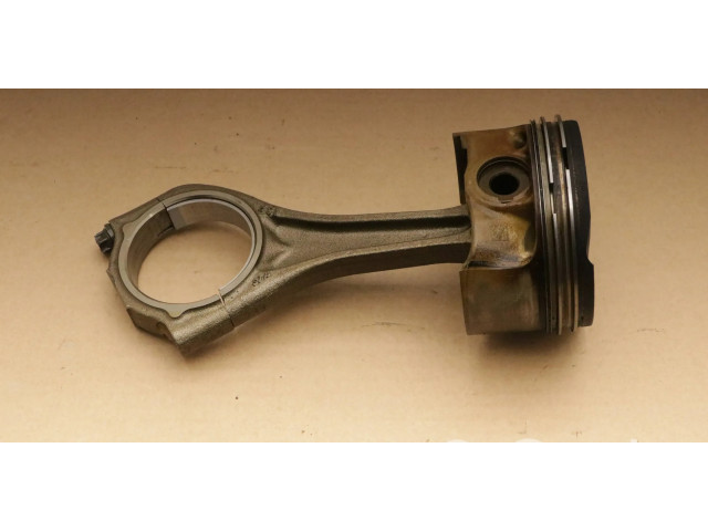 Píst 089203 BMW 7 F01 F02 F03 F04 pro benzínový motor 4.4 N63B440