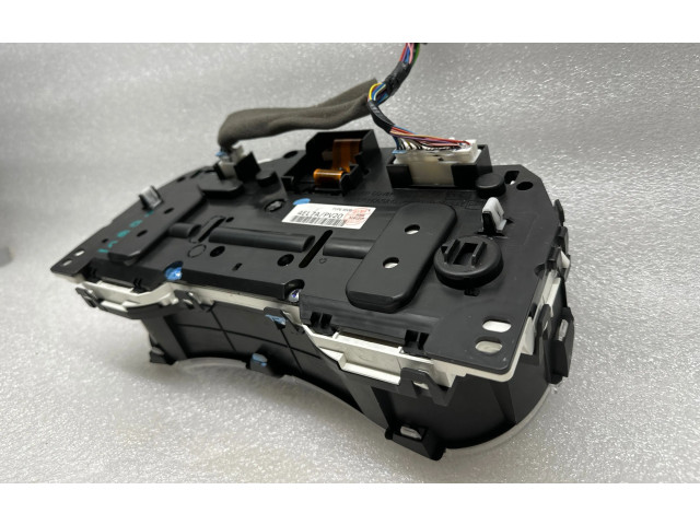 Přístrojová deska Nissan Qashqai+2 2013 4EL7A