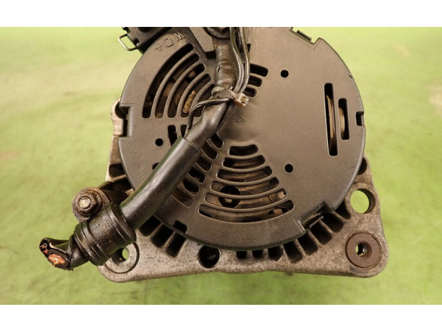 Генератор    Volkswagen PASSAT B4      