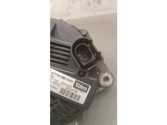 Генератор BMW X3 E83 2003 - 2010 года