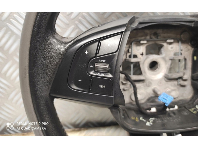 Руль Citroen C4 Cactus 2014 - года 98031272YC