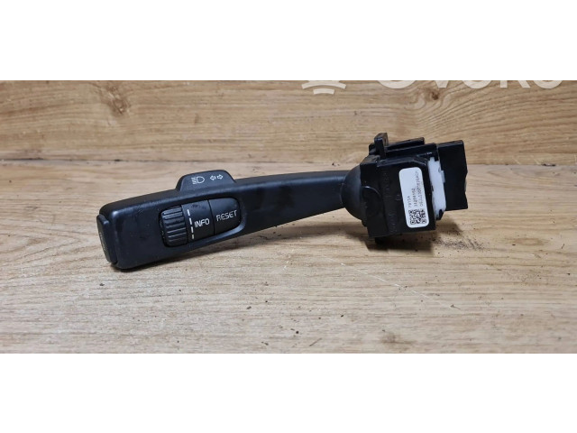 Ручка поворотов/ фонарей 31264162   Volvo S80