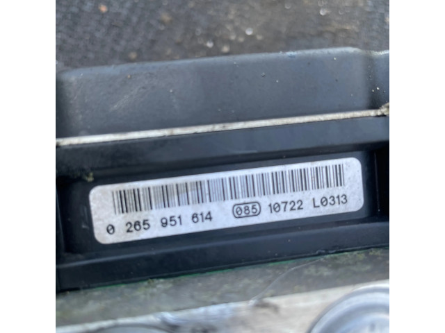 Jednotka ABS A2124313512 Mrcedes-Benz E C207 W207 2011