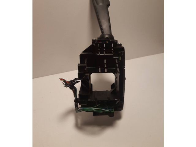 Ручка стеклоочистителей 31275360, P070026BACH   Volvo V70