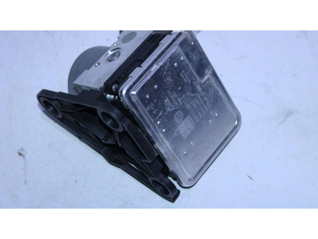 Jednotka ABS 5Q0614517ES, 10022019194   Volkswagen T-Roc 2017
