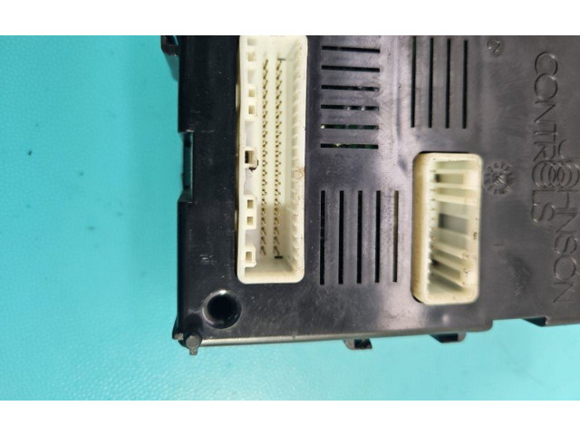 Блок комфорта 8200652284, IMPRK1387219 Renault Clio III