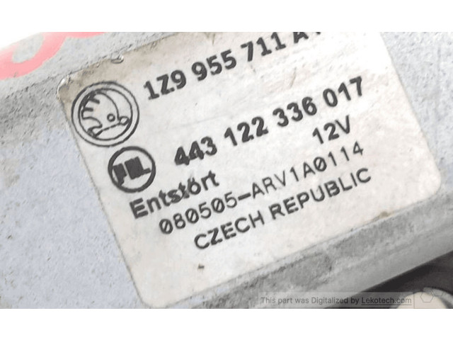 Моторчик заднего дворника 1Z9955711A Skoda Octavia Mk2 (1Z)