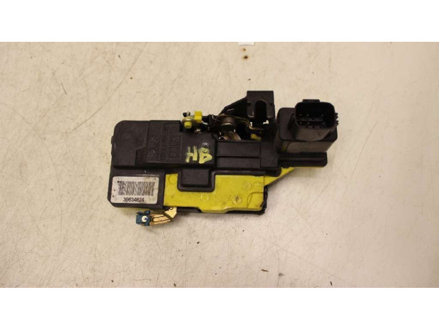 Pojistková skříňka Двигатель центрально замка 30634624   Volvo XC90 2004