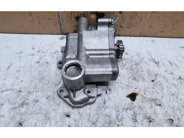 Масляный насос   06J115106AB  Audi A3 S3 8P 