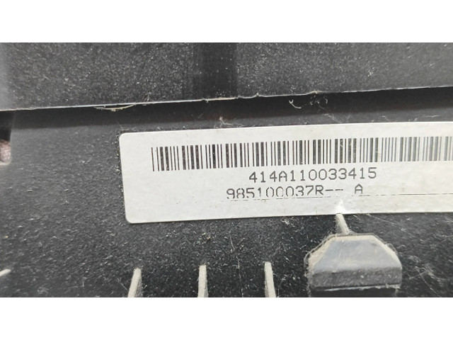 Подушка безопасности водителя 985100037R, 414A110033415   Dacia Duster