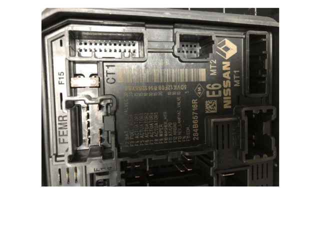 Блок предохранителей 284B65716R, 284B65716R Dacia Sandero III