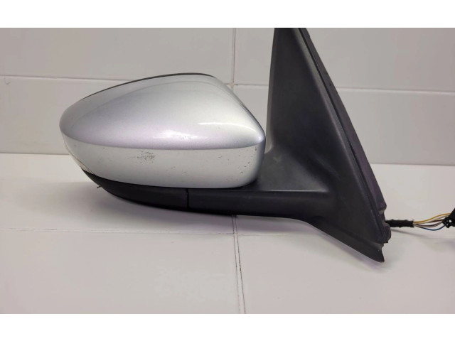 Зеркало электрическое        Skoda Fabia Mk3 (NJ)  2015 - 2021 года   