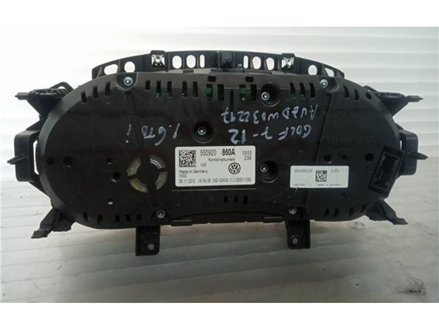 Панель приборов 5G0920860A Volkswagen Golf VII