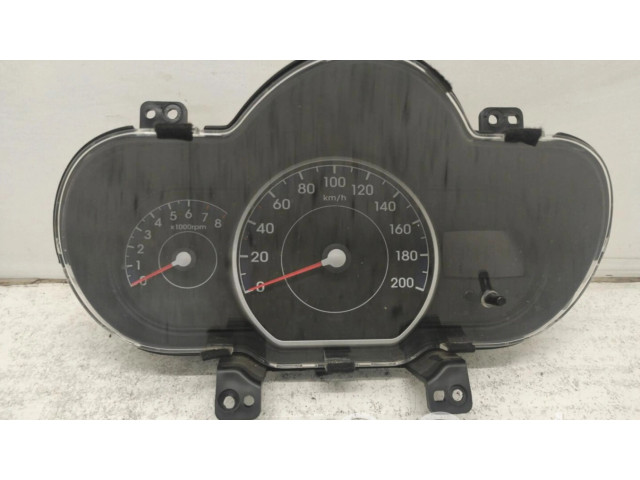 Панель приборов    Hyundai i10       