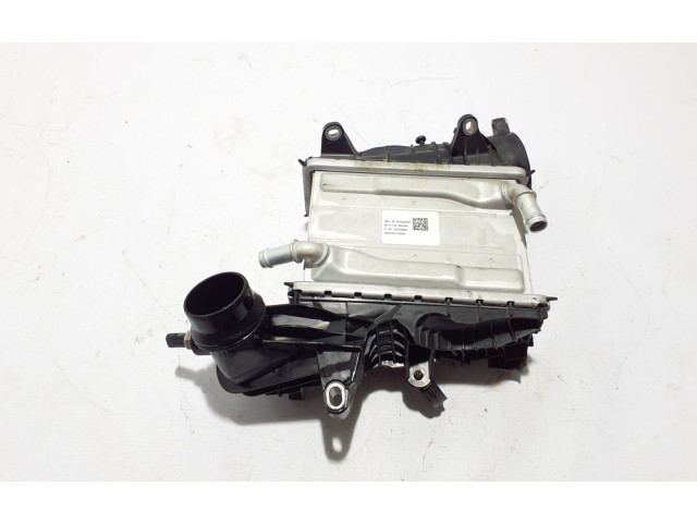 Интеркулер 8641466 Volvo V60