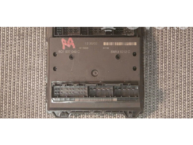 Блок предохранителей 6Q1423055K Skoda Fabia Mk1 (6Y)