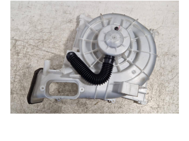 Вентилятор печки    272009H600, 3J11034300   Nissan X-Trail T30