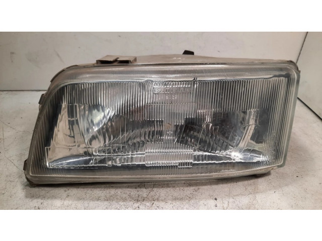 Передняя фара