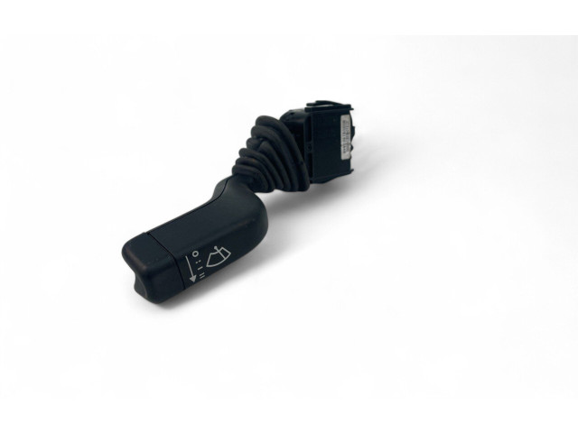 Ручка стеклоочистителей 3731083E10   Suzuki Wagon R+