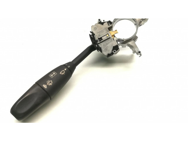 Ручка стеклоочистителей