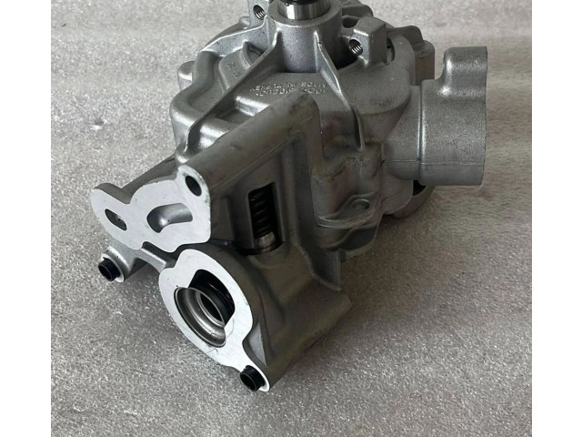 Čerpadlo oleje 0P2115103A Audi A8 S8 D5