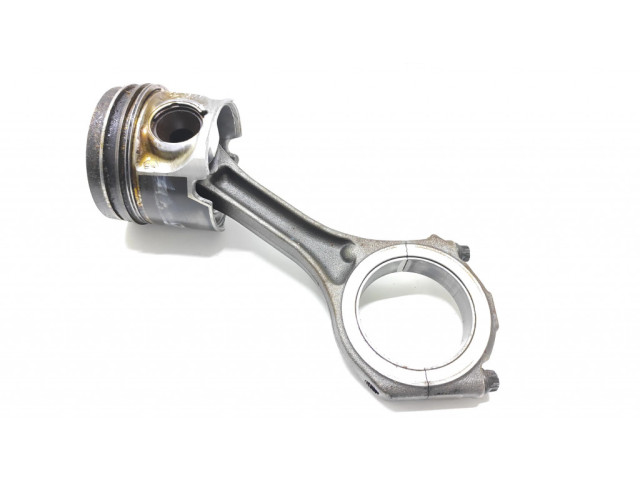 Píst 057A Audi A8 S8 D3 4E pro naftový motor 4.0 ASE ASE/GZA/5BY7W/195T/4A