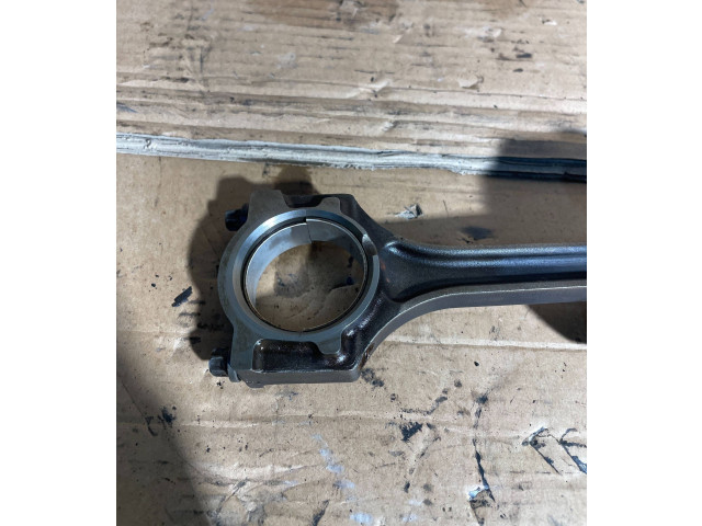 Píst 8A6G-AA2 Ford Fiesta STJB