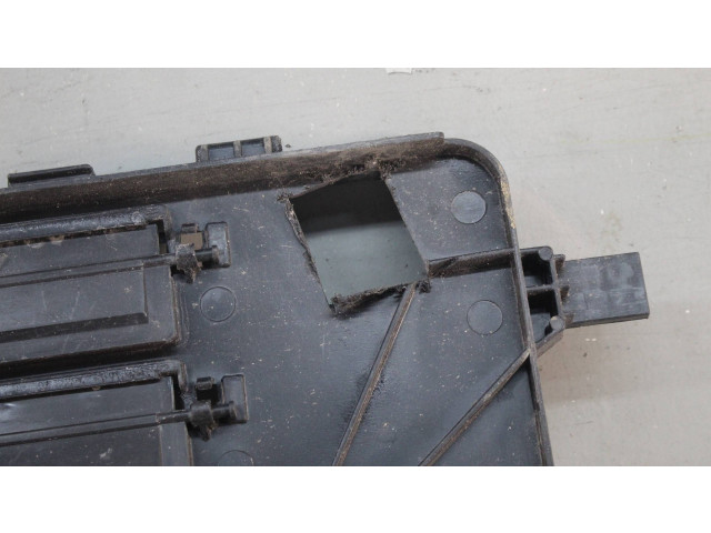 Подушка безопасности для колен 30668629, C9G4A Volvo V60