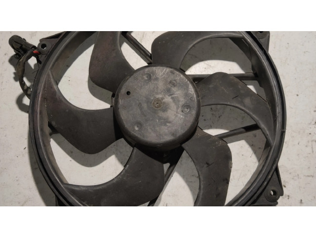 Вентилятор радиатора Citroen Berlingo 1.9