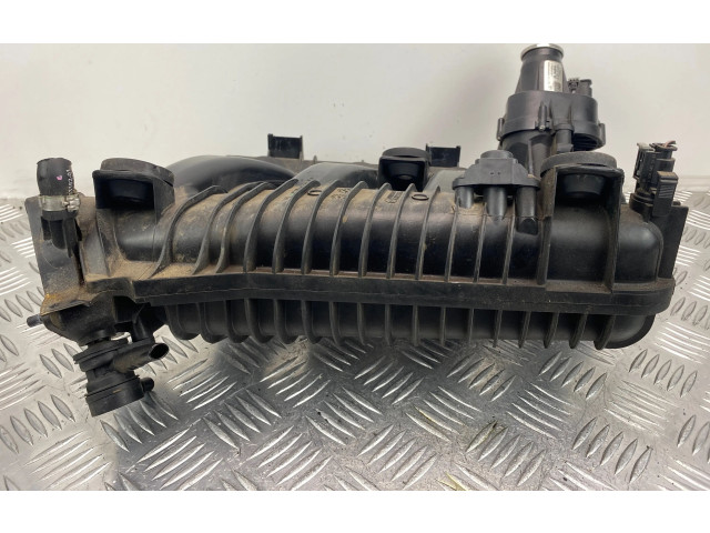 Поршень Всасывающий коллектор 271.820 A2710903037  Mercedes-Benz C W204  