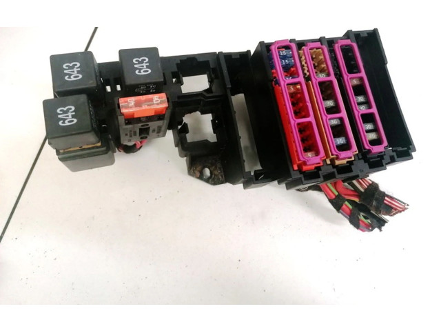 Ящик предохранителей (комплект) 8K0971845A, 8K0951253   Audi A5 8T 8F