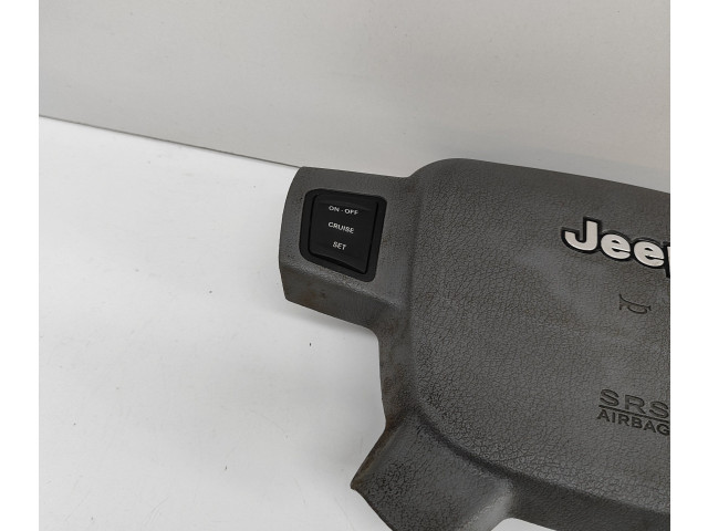 Подушка безопасности водителя P1CE761D5AA   Jeep Grand Cherokee (WK)