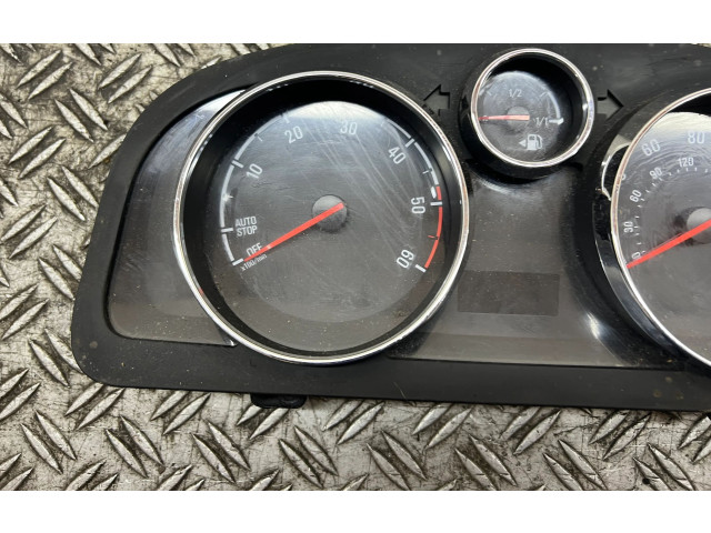 Панель приборов    Opel Antara       