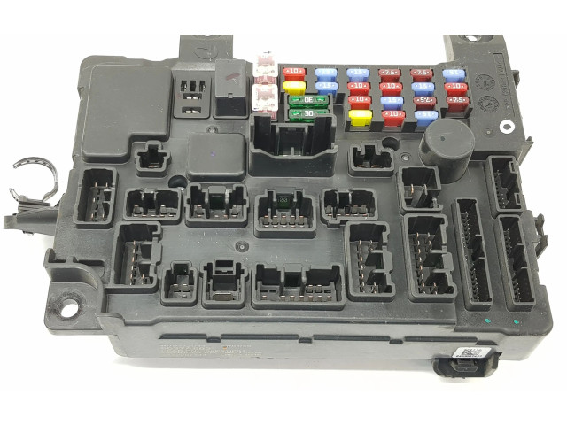 Блок предохранителей 8637A865, 8637A865 Mitsubishi Outlander