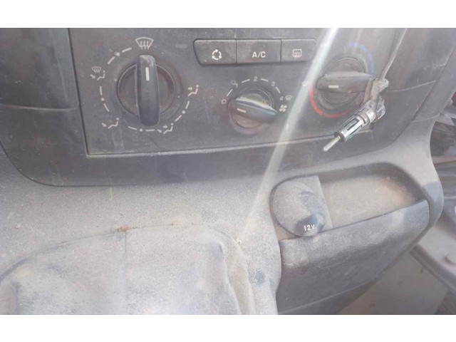 Блок управления климат-контролем    Citroen Jumpy