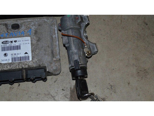 Блок управления двигателя 032906014F, 6160026011 Skoda Octavia Mk1 (1U)