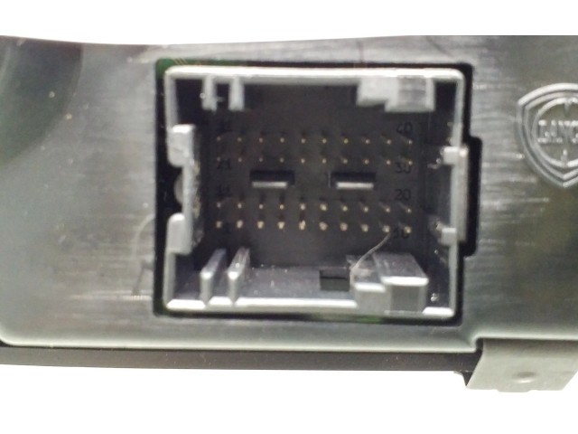 Блок управления климат-контролем 156101737   Alfa Romeo Giulietta