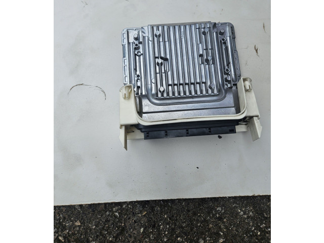 Řídící jednotka 7611342, 5WK93304 BMW 5 F10 F11 2010