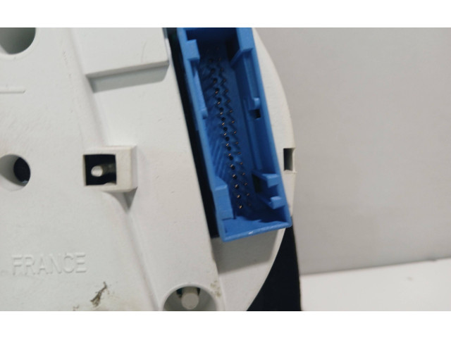 Панель приборов 8N2920950   Audi TT Mk1       