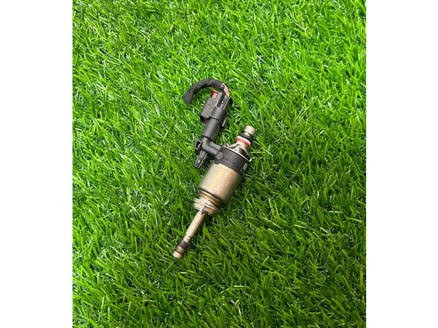 Форсунка 04e906036ad    Skoda Karoq   