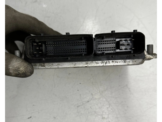Блок управления двигателя 06A906032LC, 0261207819   Skoda Octavia Mk1 (1U)
