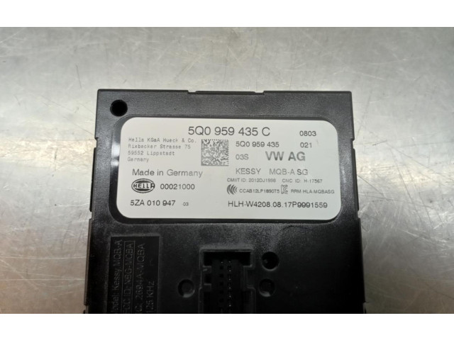 Блок комфорта 5Q0959435C, 5ZA010947 Skoda Fabia Mk3 (NJ)