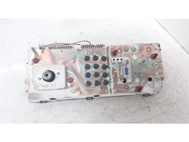 Přístrojová deska Land Rover Discovery 1992 LR0003002, LR00104